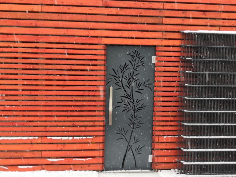 Designová vchodová branka, vchodové dveře, designové dveře, dveře z hliníku